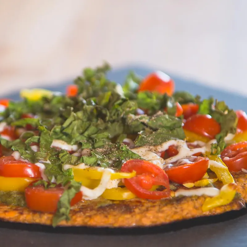 Croûte de pizza au chou-fleur