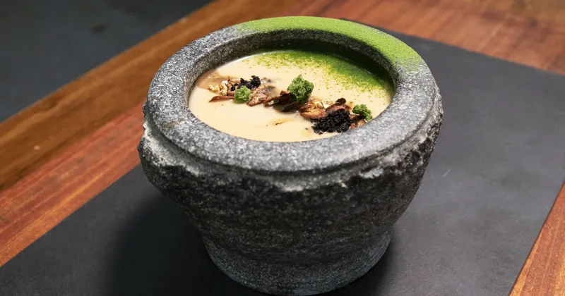 Potage de céleri-rave parfumé à l’érable