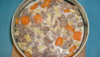 Boeuf et nouilles avec légumes à la Francis