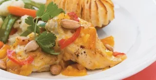 Poulet aux abricots et amandes