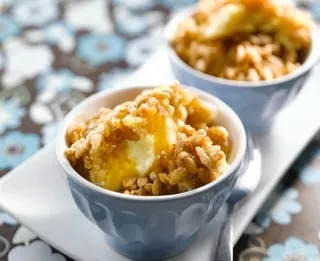 Crème au four avec sirop de caramel