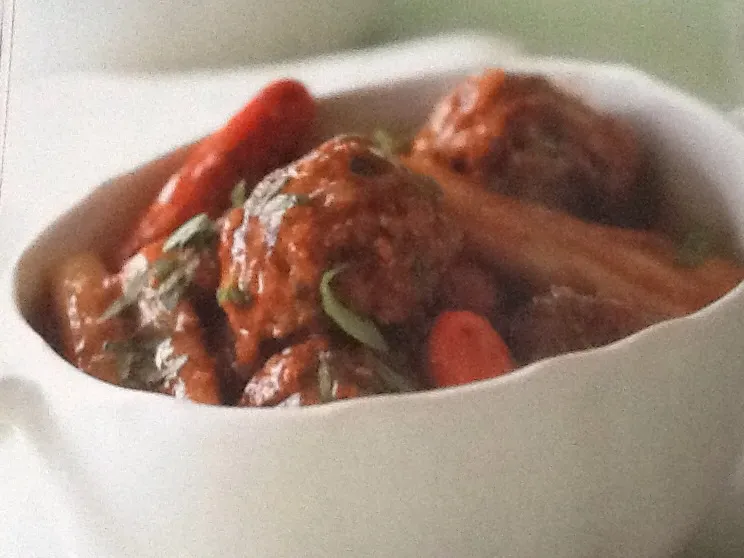 Ragoût de boulettes et de carottes