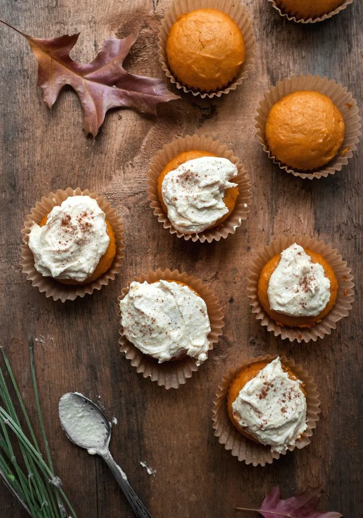 Cupcakes à la citrouille, épices & glaçage au caramel